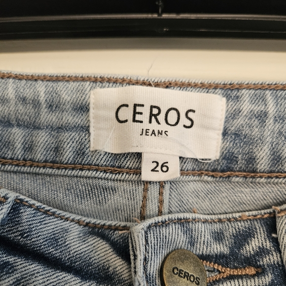 CEROS Light Wash Flare Jeans with Crochet Accents - Picture 4 of 8